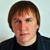 Миша Комаров